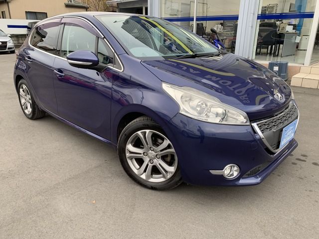 Ref No.A15988631 PEUGEOT 208 Image#4