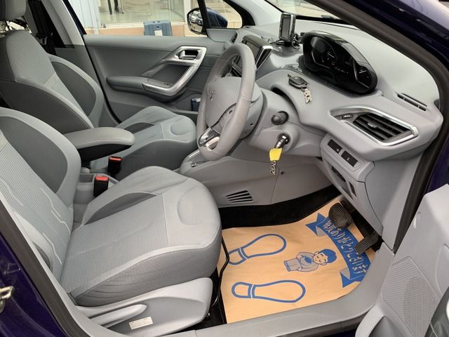 Ref No.A15988631 PEUGEOT 208 Image#13