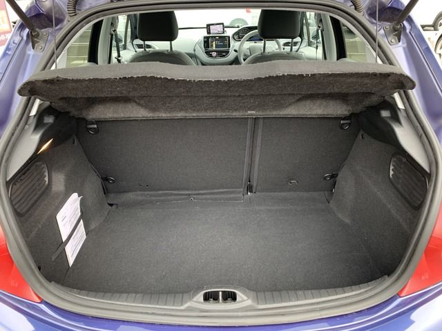 Ref No.A15988631 PEUGEOT 208 Image#15