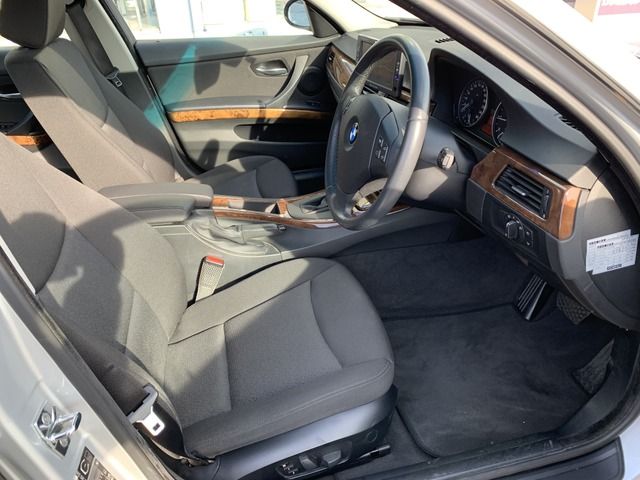 Ref No.A15988632 BMW 3 SERIES Image#12
