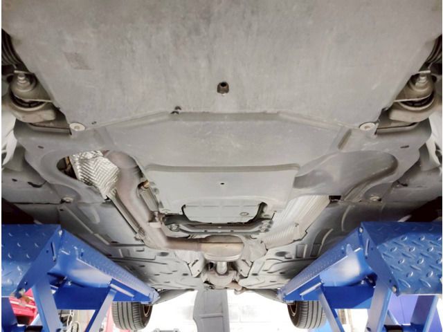 Ref No.A15988649 MERCEDES C CLASS Image#16