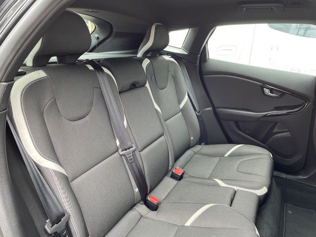 Ref No.A15994524 VOLVO V40 Image#12