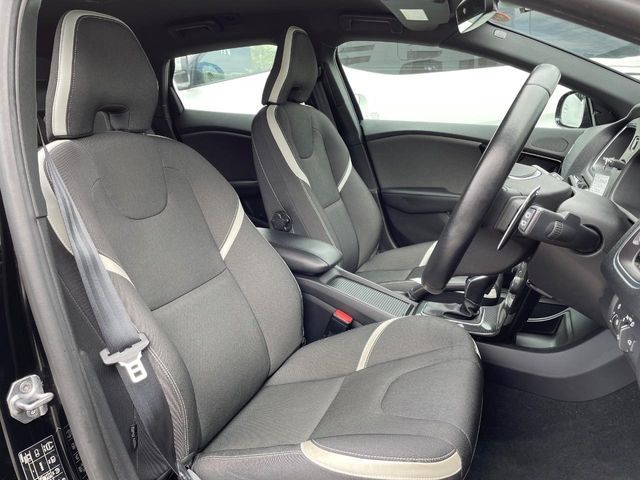 Ref No.A15994524 VOLVO V40 Image#11