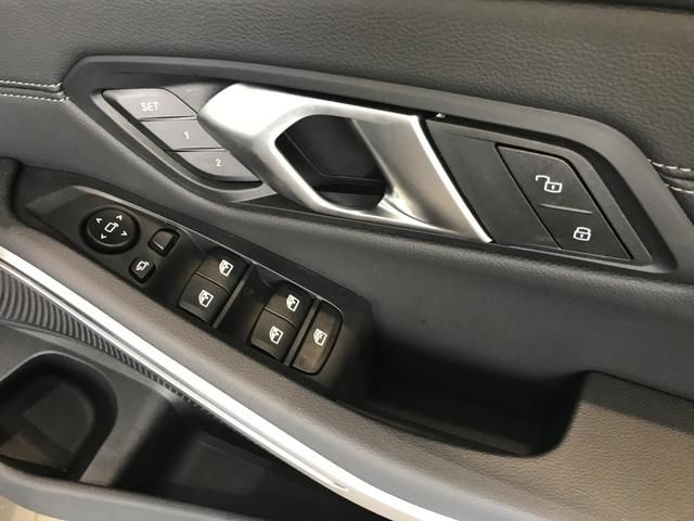 Ref No.A15994832 BMW 3 SERIES Image#18