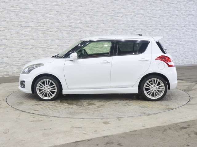 Ref No.A15995028 SUZUKI SWIFT Image#12