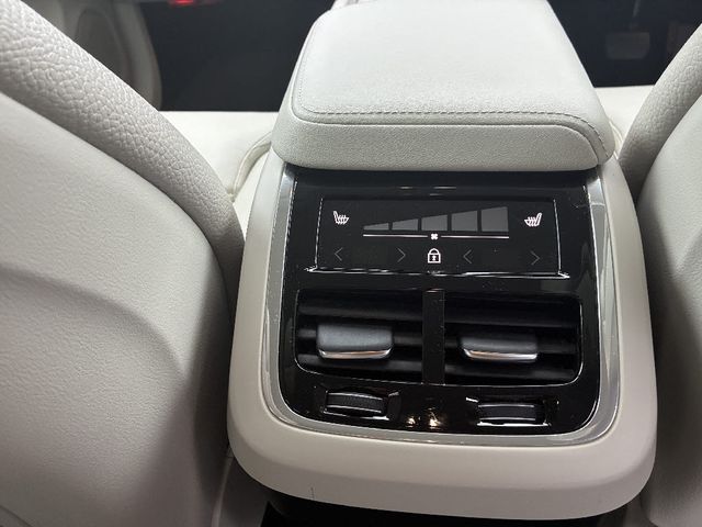 Ref No.A15995080 VOLVO XC60 Image#18