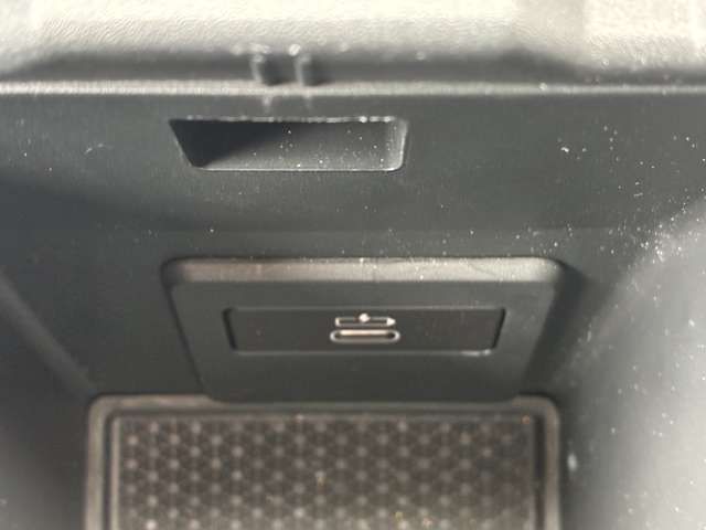Ref No.A15995099 BMW 1 SERIES Image#13