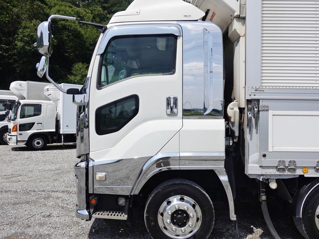 Ref No.A15995229 ISUZU GIGA Image#9