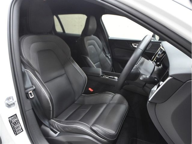 Ref No.A15995431 VOLVO V60 Image#4