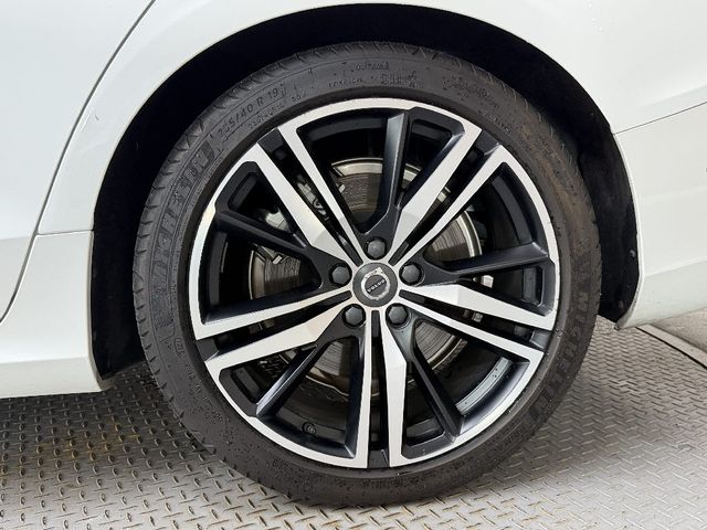 Ref No.A15995431 VOLVO V60 Image#18