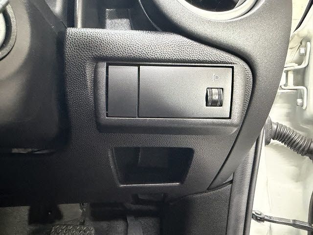 Ref No.A15995460 MAZDA DEMIO Image#15