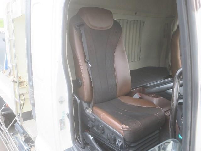Ref No.A15995467 HINO PROFIA Image#17