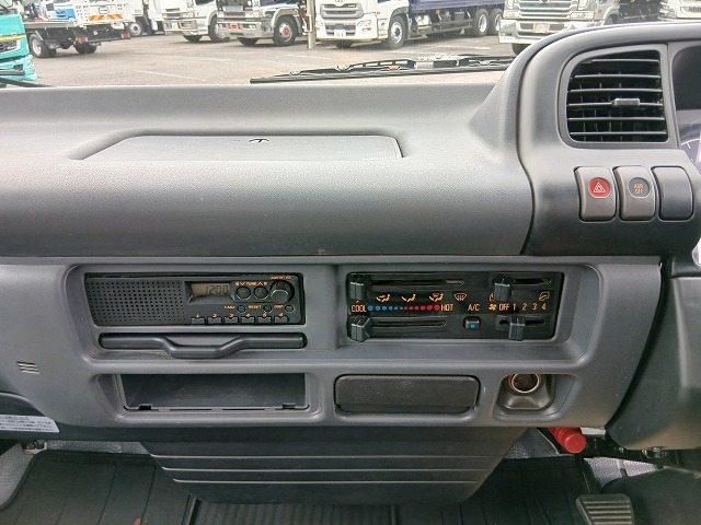 Ref No.A15995500 ISUZU ELF TRUCK Image#17