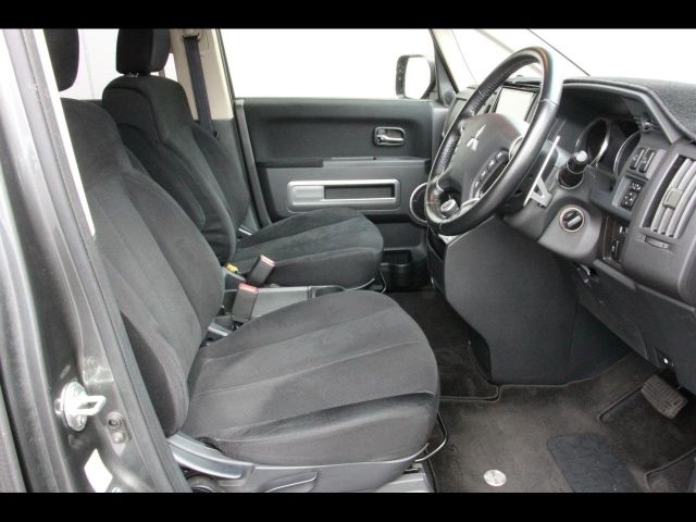 Ref No.A15995518 MITSUBISHI DELICA D5 Image#10