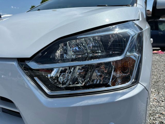 Ref No.A15995533 DAIHATSU MIRA ES Image#13