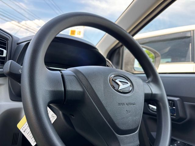 Ref No.A15995533 DAIHATSU MIRA ES Image#6