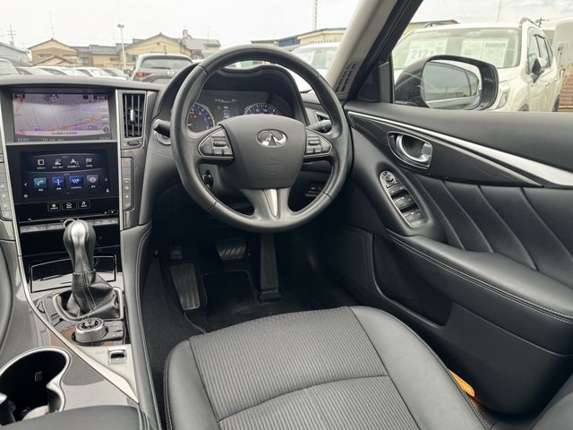 Ref No.A16001110 NISSAN SKYLINE Image#12