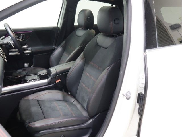 Ref No.A16001766 MERCEDES GLA CLASS Image#5