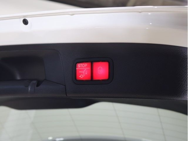 Ref No.A16001766 MERCEDES GLA CLASS Image#7