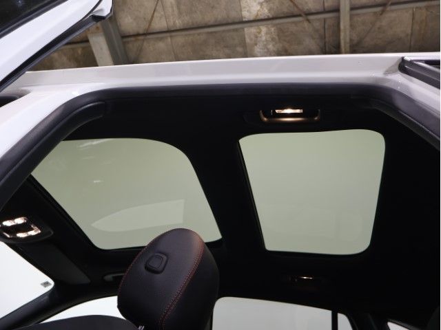 Ref No.A16001766 MERCEDES GLA CLASS Image#4