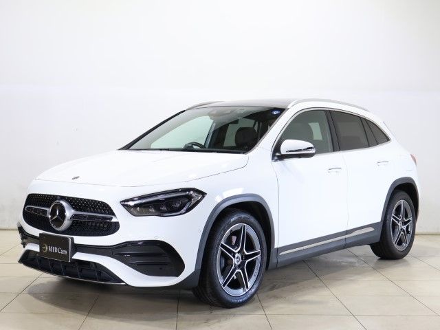 MERCEDES GLA CLASS