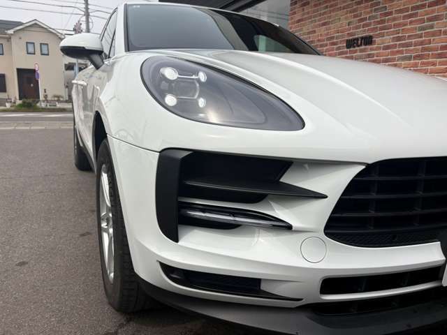 Ref No.A16001803 PORSCHE MACAN Image#9