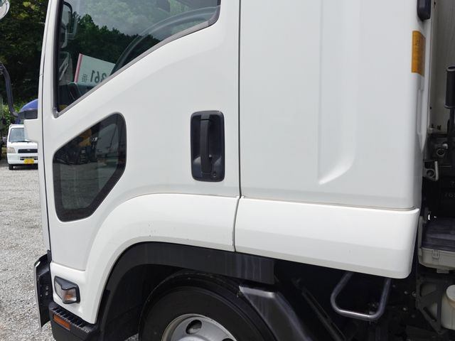 Ref No.A16001878 ISUZU FORWARD Image#11