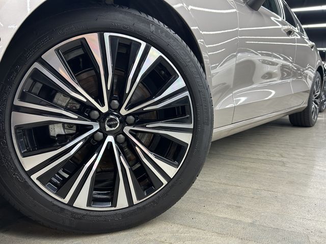 Ref No.A16002015 VOLVO V60 Image#15