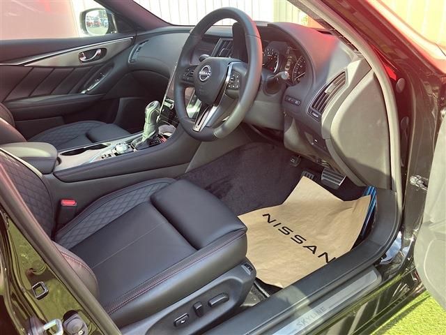 Ref No.A16002070 NISSAN SKYLINE Image#11