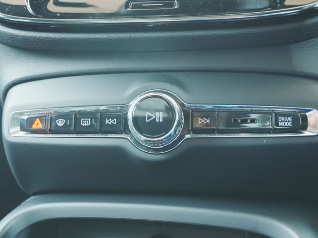 Ref No.A16002128 VOLVO XC40 Image#16