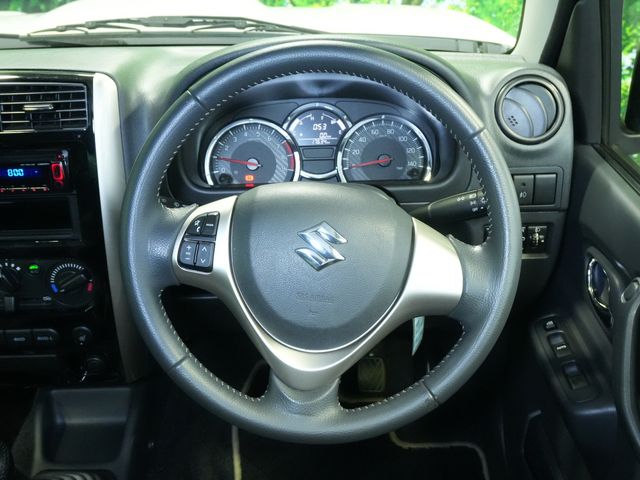 Ref No.A16002153 SUZUKI JIMNY Image#8