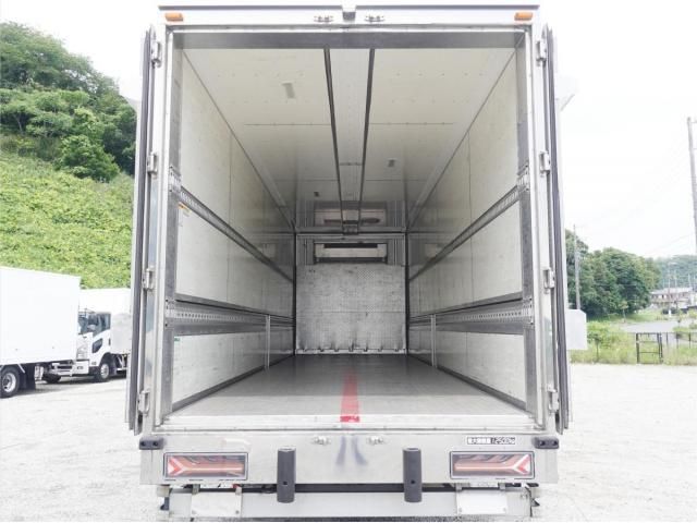 Ref No.A16002173 ISUZU GIGA Image#13