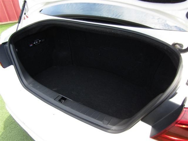 Ref No.A16002302 NISSAN FUGA HYBRID Image#8