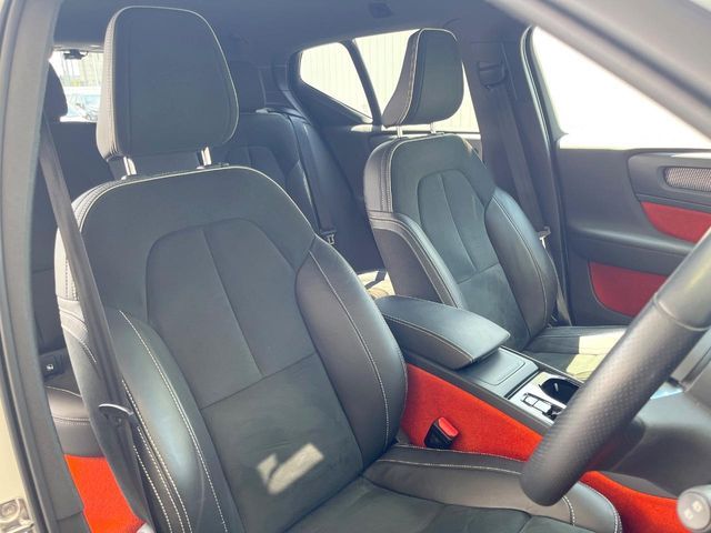 Ref No.A16011247 VOLVO XC40 Image#12