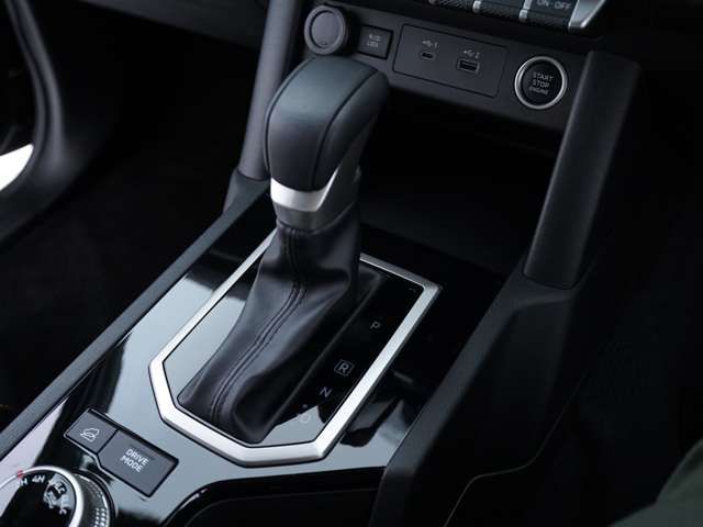 Ref No.A16011415 MITSUBISHI TRITON Image#13