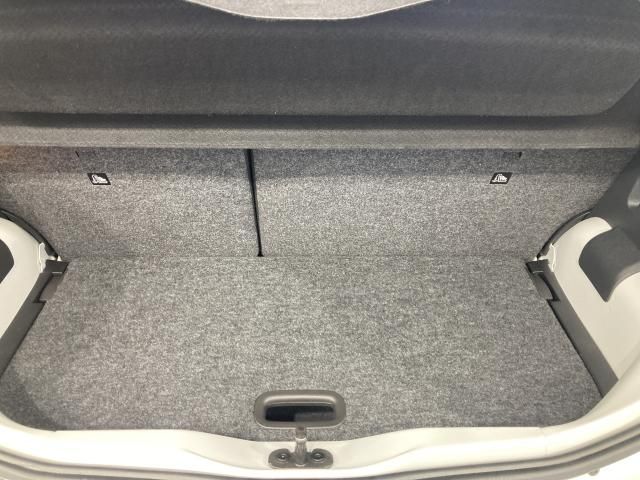 Ref No.A16011432 VOLKSWAGEN UP Image#12