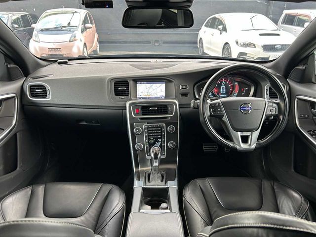 Ref No.A16011809 VOLVO V60 Image#17