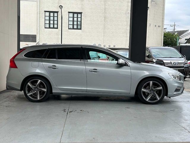 Ref No.A16011809 VOLVO V60 Image#8