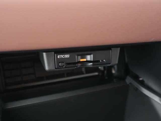 Ref No.A16011877 MITSUBISHI OUTLANDER PHEV Image#16