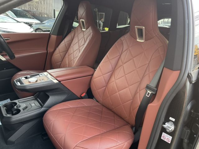 Ref No.A16011974 BMW iX Image#12
