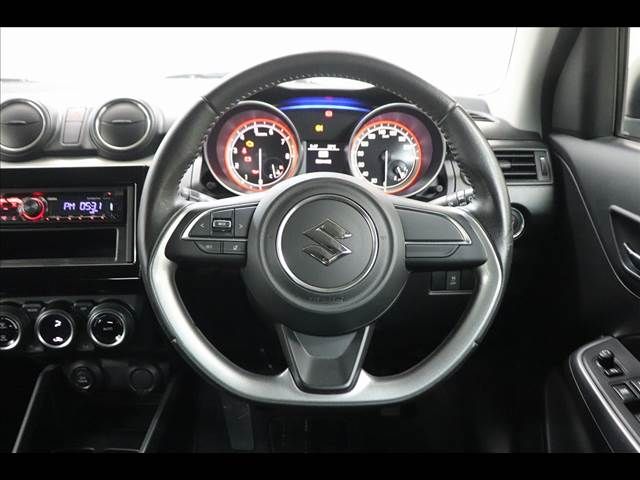 Ref No.A16012064 SUZUKI SWIFT Image#8