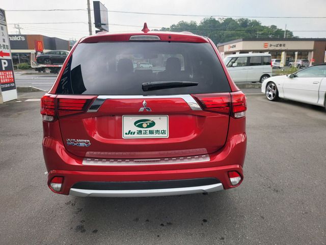 Ref No.A16012085 MITSUBISHI OUTLANDER PHEV Image#14