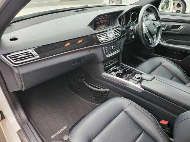 Ref No.A16012086 MERCEDES E CLASS STATIONWAGON Image#10