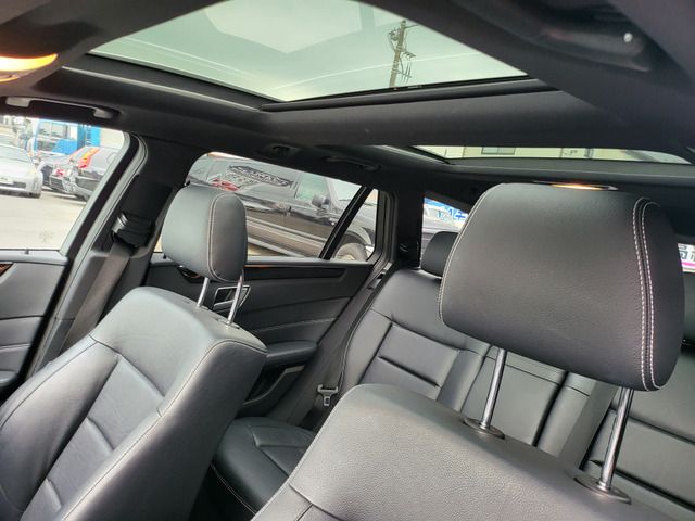 Ref No.A16012086 MERCEDES E CLASS STATIONWAGON Image#11