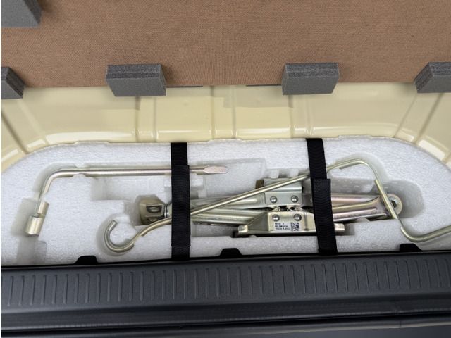 Ref No.A16012102 SUZUKI JIMNY NOMADE Image#19