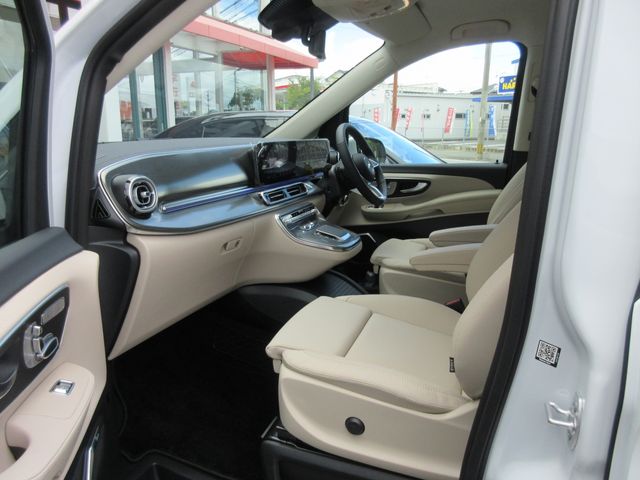 Ref No.A16020875 MERCEDES V CLASS Image#18