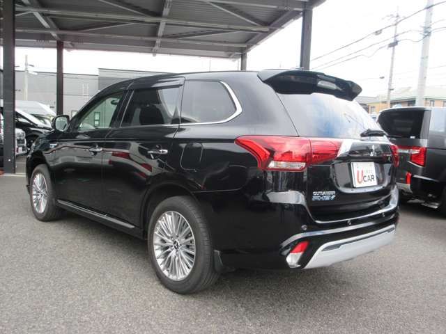 Ref No.A16021104 MITSUBISHI OUTLANDER PHEV Image#10