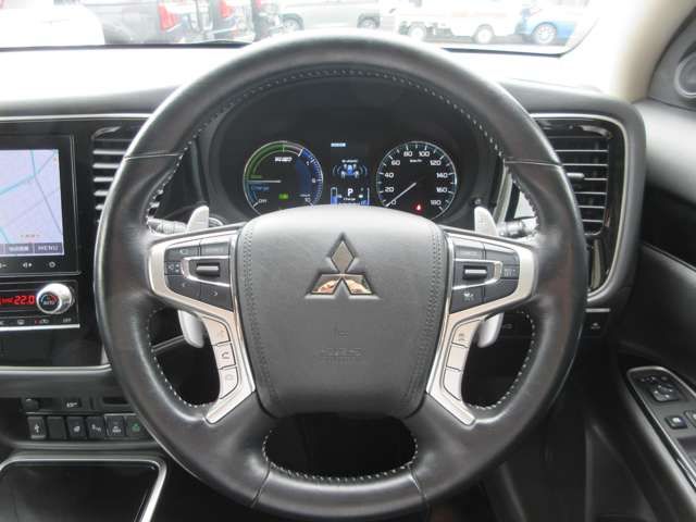 Ref No.A16021104 MITSUBISHI OUTLANDER PHEV Image#14