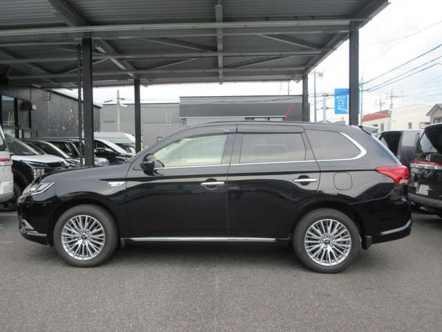 Ref No.A16021104 MITSUBISHI OUTLANDER PHEV Image#11