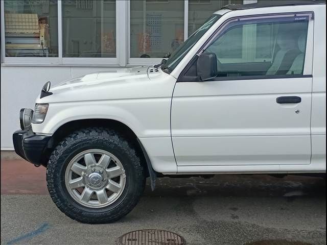 Ref No.A16021380 MITSUBISHI PAJERO Image#9